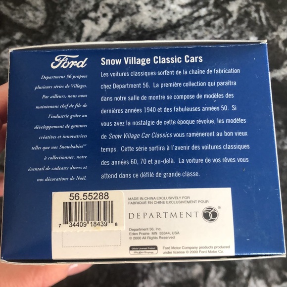 1949 Ford Woody Wagon by Department 56 - Picture 6 of 6